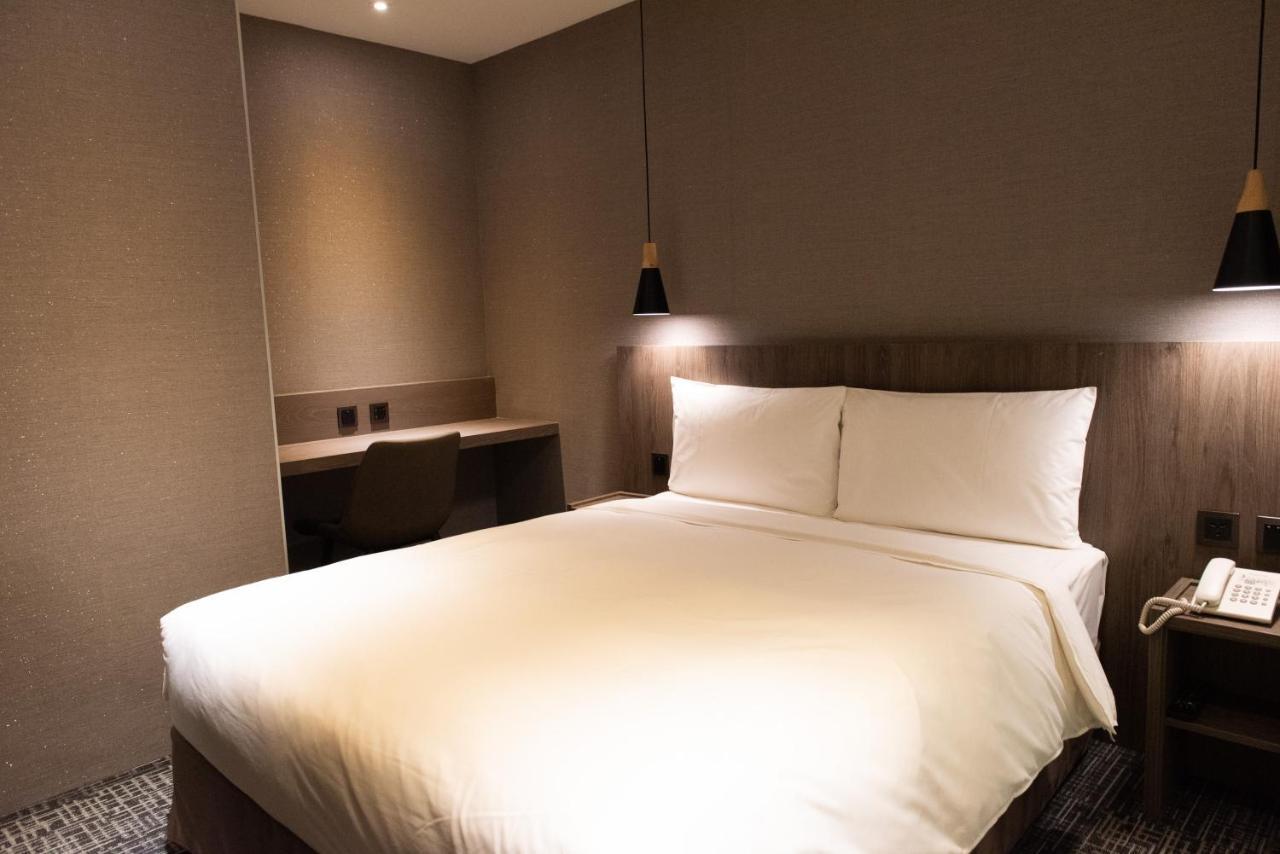 N Hotel Taipei Dış mekan fotoğraf