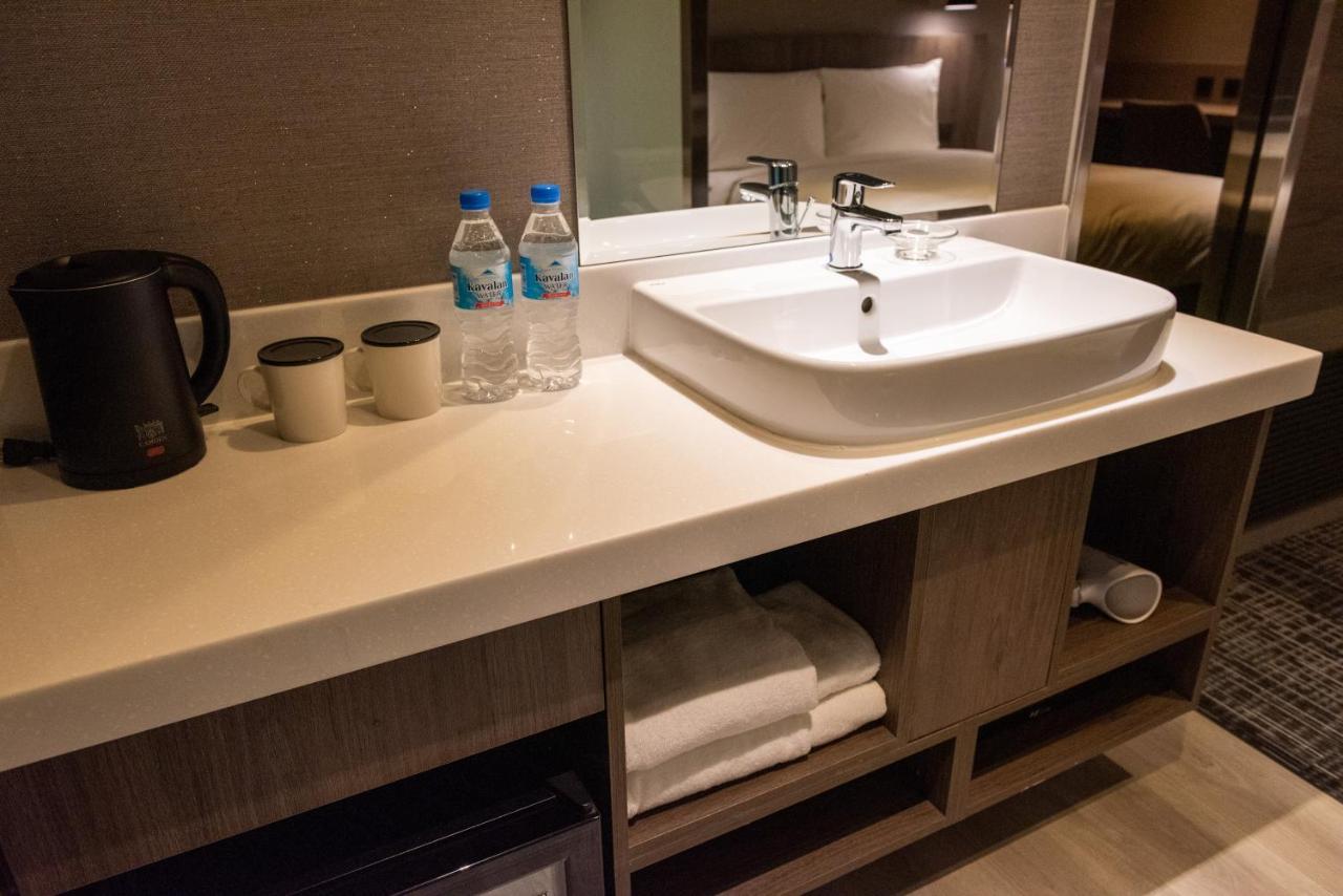 N Hotel Taipei Dış mekan fotoğraf
